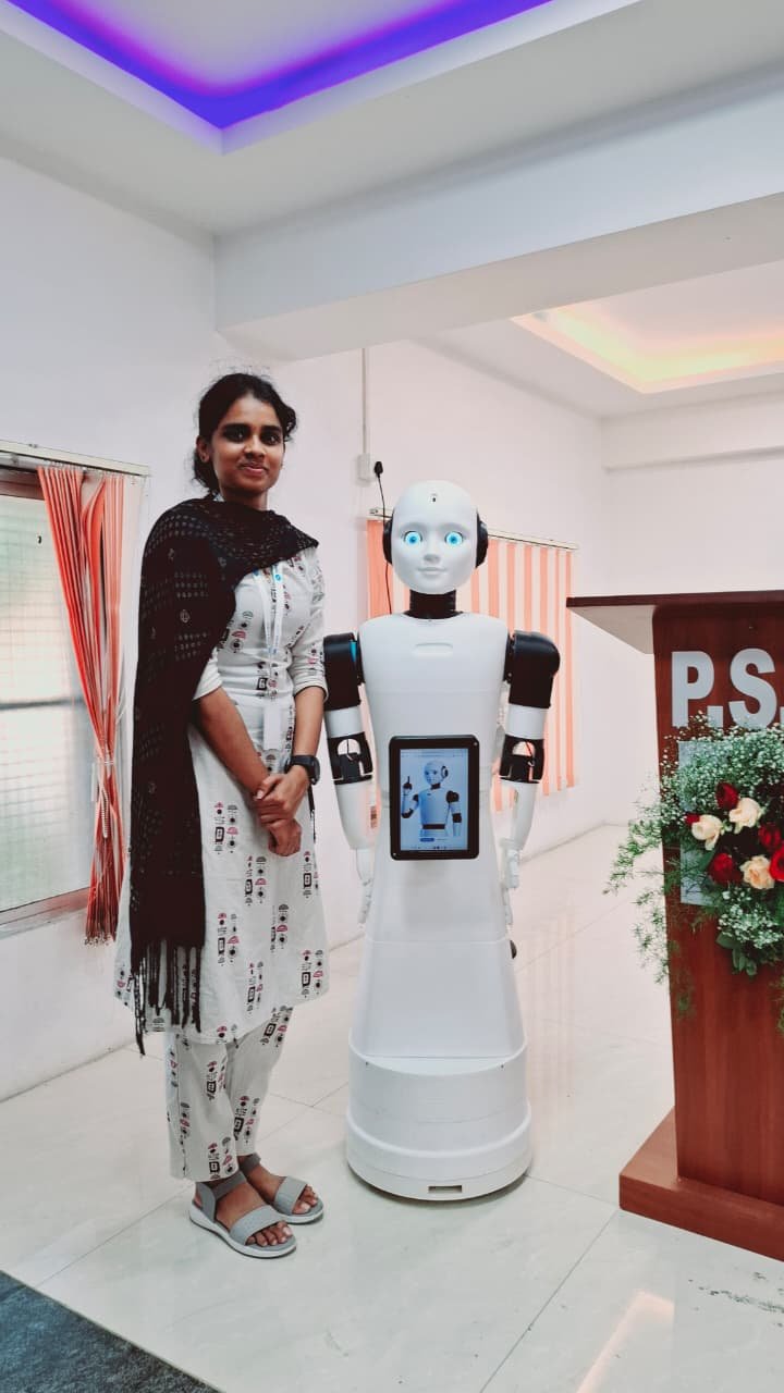 Humanoid With Display photo 9